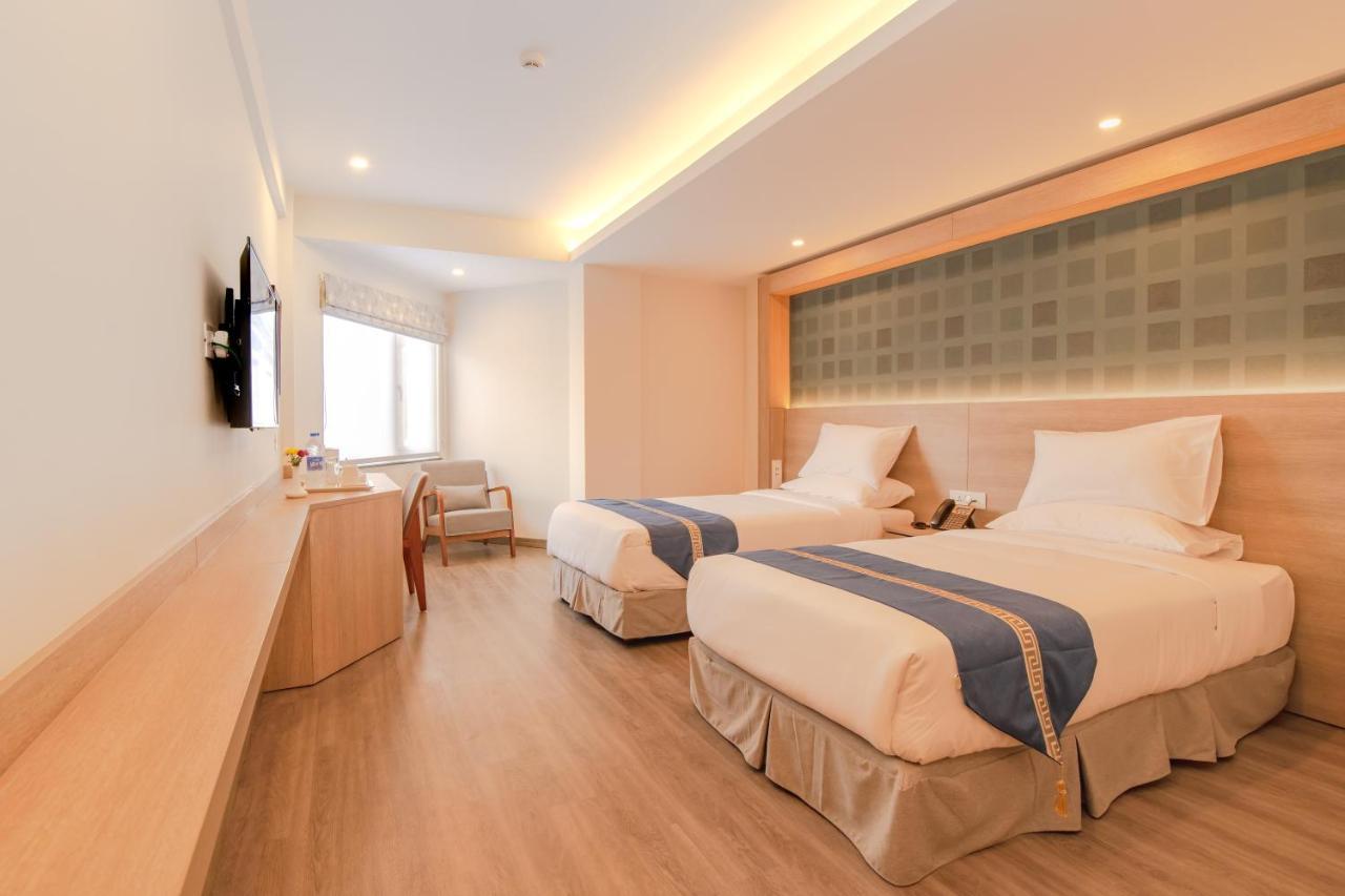 Mila Hotel Kathmandu Buitenkant foto