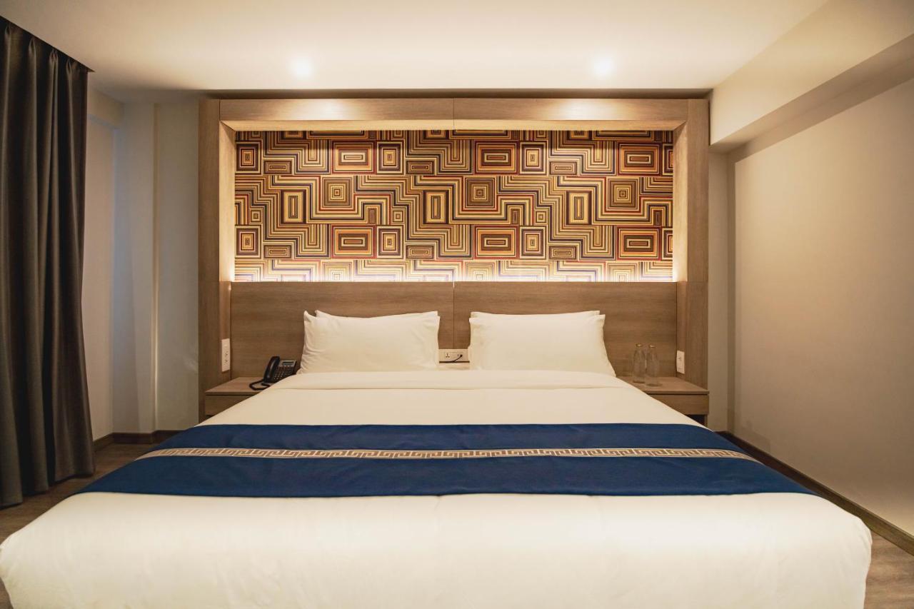 Mila Hotel Kathmandu Buitenkant foto