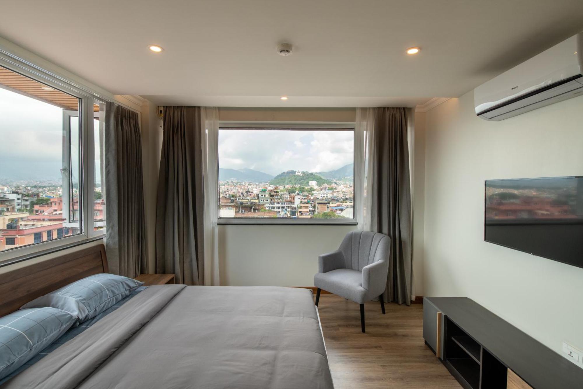 Mila Hotel Kathmandu Buitenkant foto