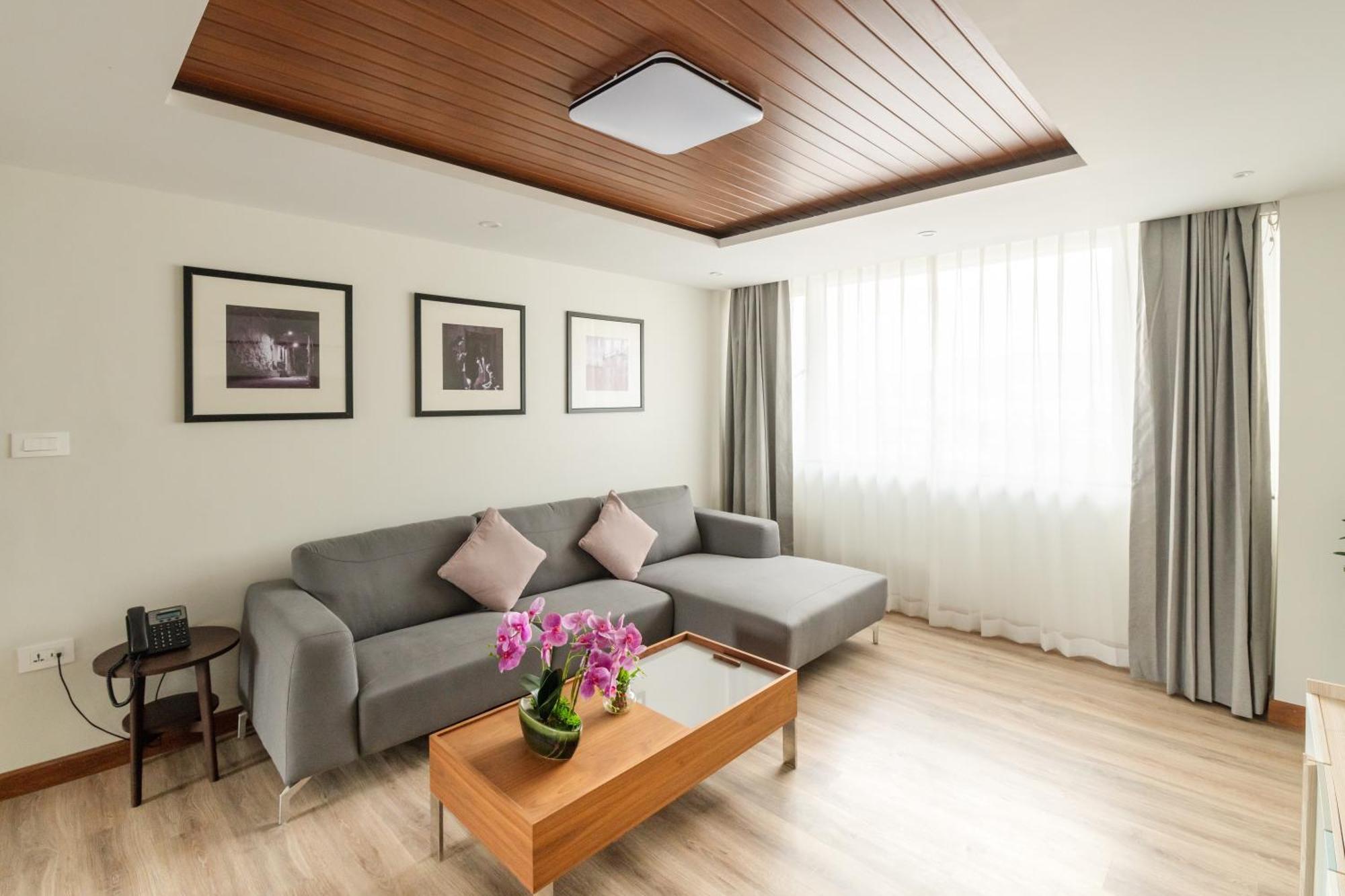 Mila Hotel Kathmandu Buitenkant foto